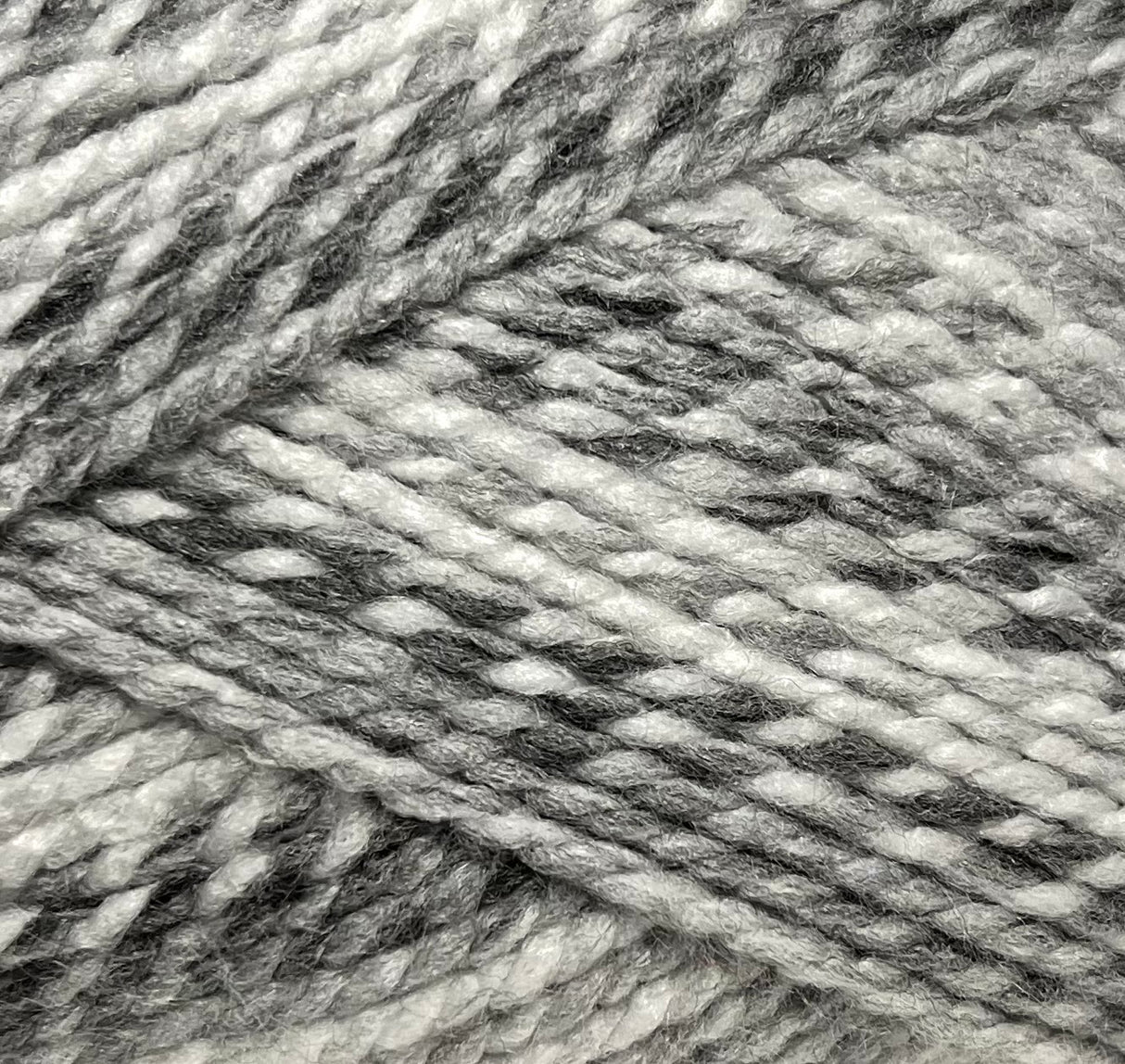 Woolcraft Pebble Chunky 200g