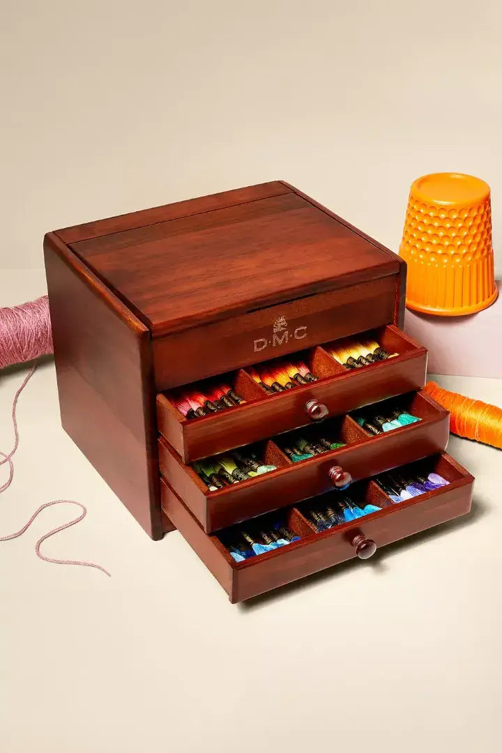 DMC The Essentials Collector's Box - Small (120 Skeins)