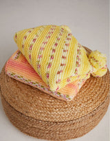 Hayfield Baby Blossom Chunky Blanket Pattern 5575