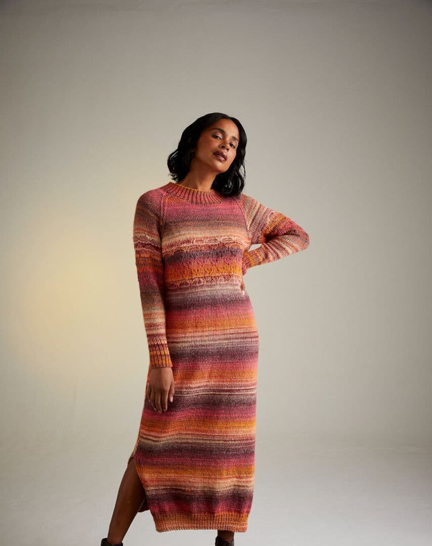 Sirdar Jewelspun Aran Dress Pattern 10712