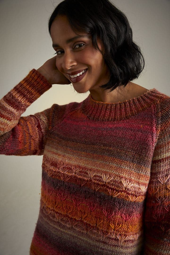 Sirdar Jewelspun Aran Dress Pattern 10712