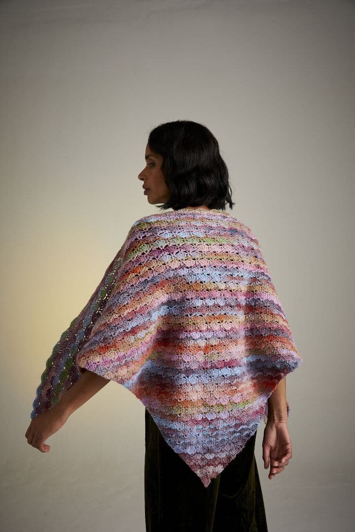 Sirdar Jewelspun Aran Shawl Pattern 10722